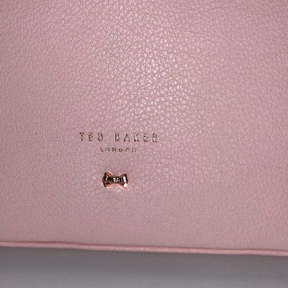 New Ted Baker Powder Pink Bow Tote Bag – Elegant and Versatile - Picture 3 of 6